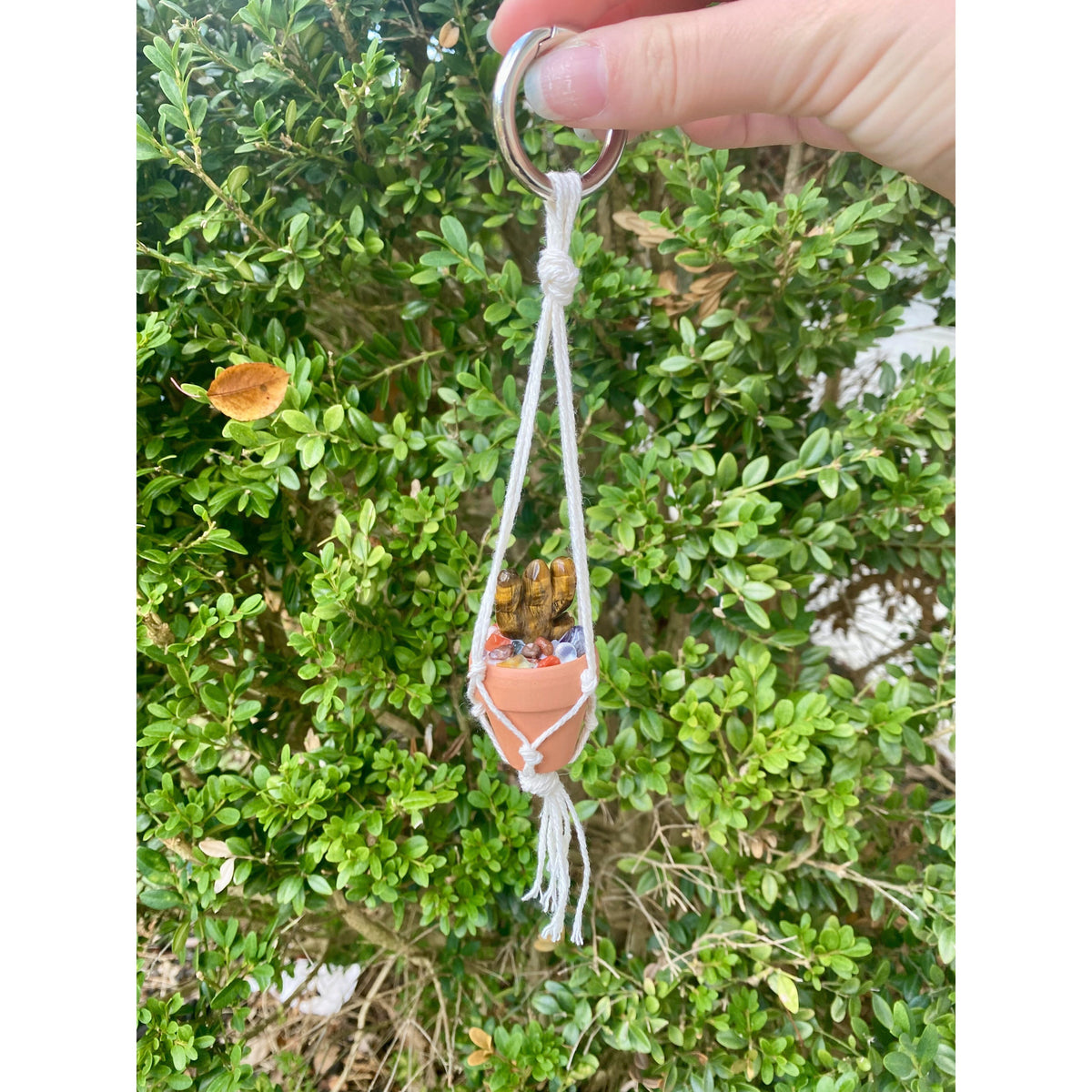 One Crystal Cactus Macramé Hanger| Rearview Mirror Decor| Crystal Carvings| Gemstones| Cactus Crystals| Terracotta Pots